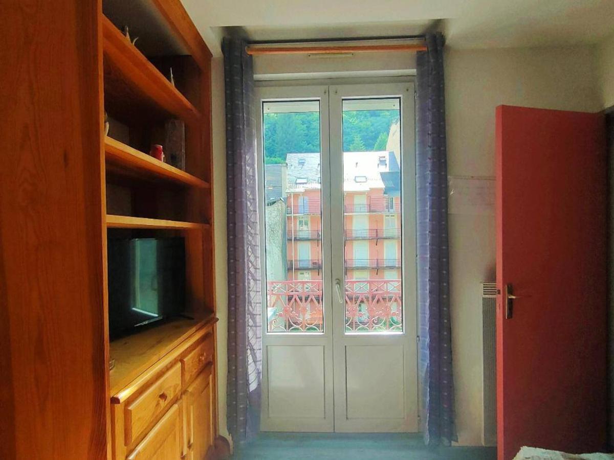 Appartement Centre-Ville 4/6 Pers, 3E Etage, Cuisine Equipee, Parking Gratuit, Linge En Supplement - Fr-1-234-228 Котре Экстерьер фото